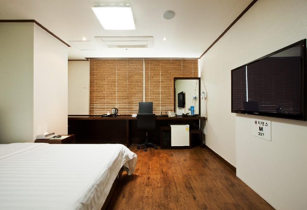 On Smart Hotel Cheonan Phòng bức ảnh