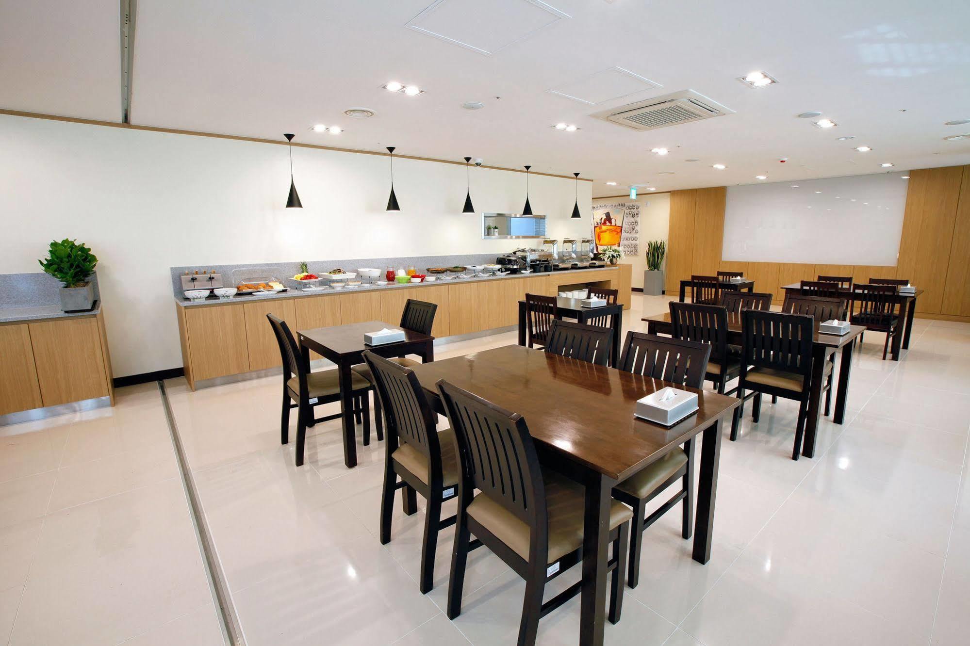 On Smart Hotel Cheonan Ngoại thất bức ảnh